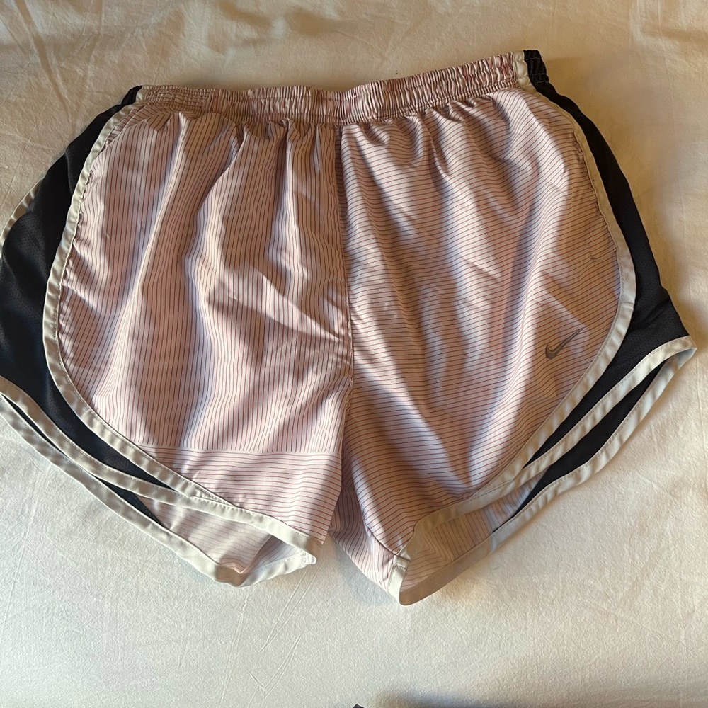 Nike running short